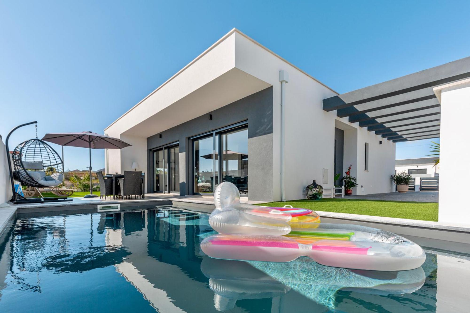 לוריניה Villa Estrela מראה חיצוני תמונה